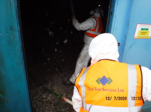Air Duct Exctract external unit clean L2 Dec 2020 (46) Air Duct Exctract external unit clean L2 Dec 2020 (46)